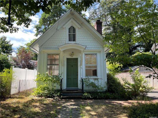 Primary Photo - 44 Cedar St