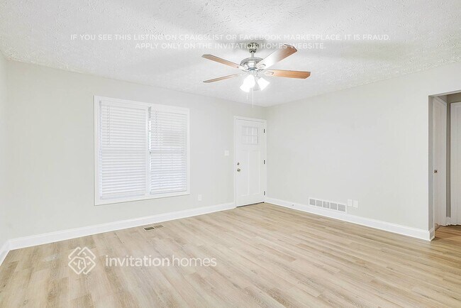 Foto del edificio - 5484 Pine Dr SW