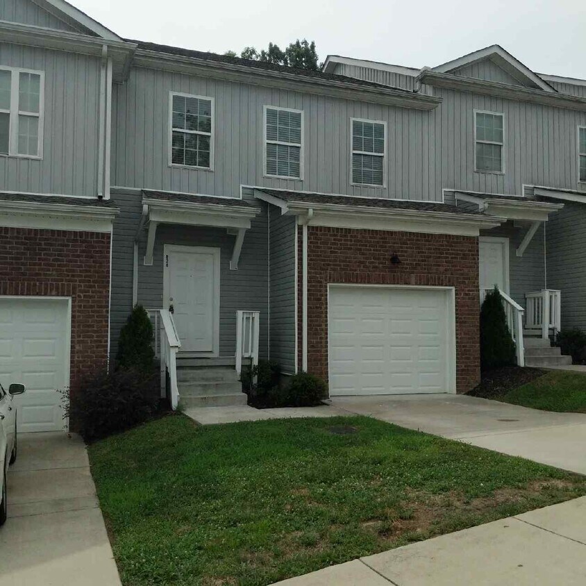 Foto principal - 612 Pippin Dr
