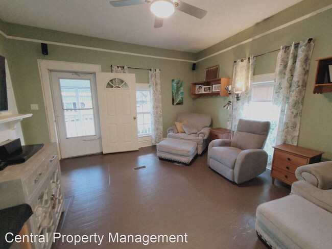 Building Photo - 2 br, 1 bath House - 100 4th Street