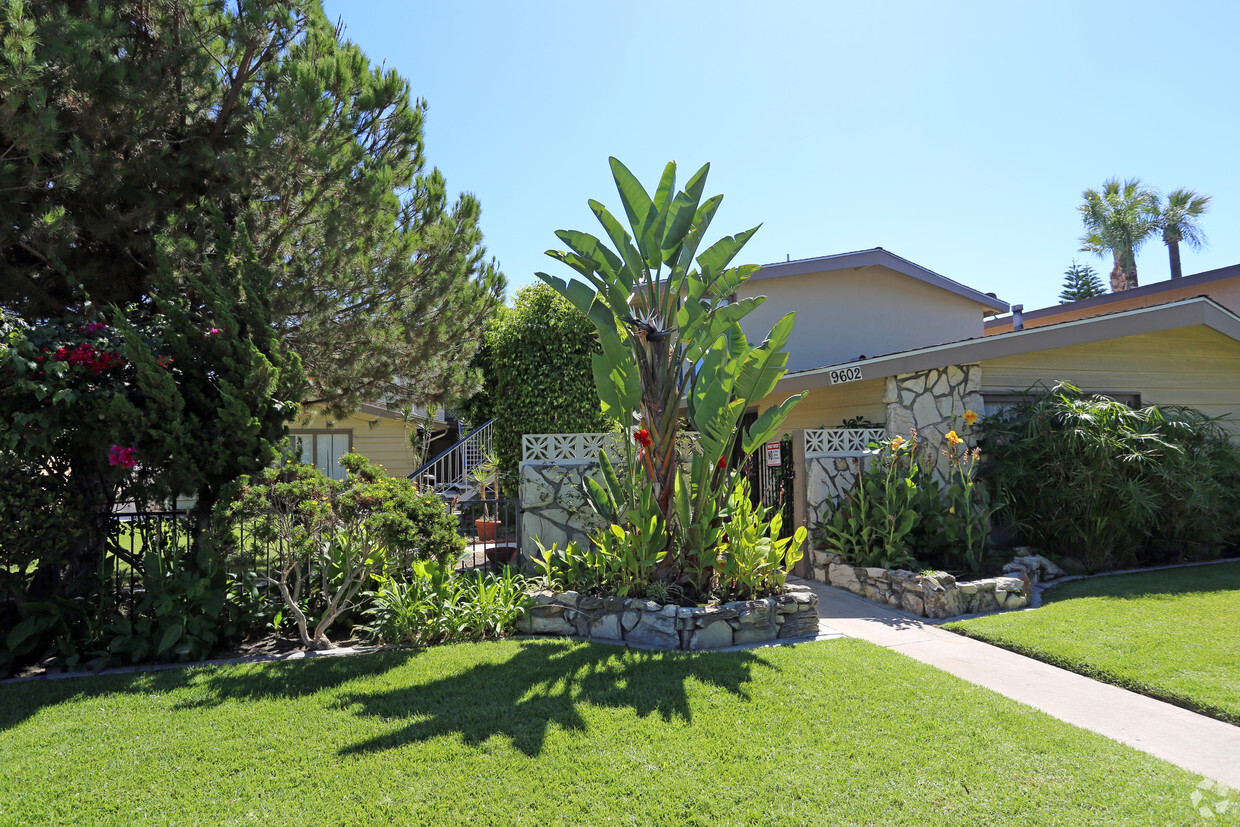 Building Photo - Alwood Garden
