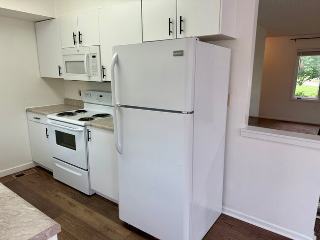 Foto del edificio - 723 NE 6th St