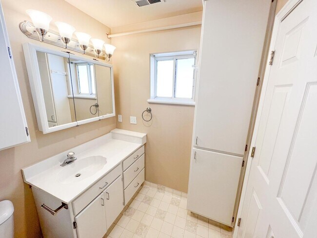 Foto del edificio - S205 Studio Apartment in Hildale *utilities included*