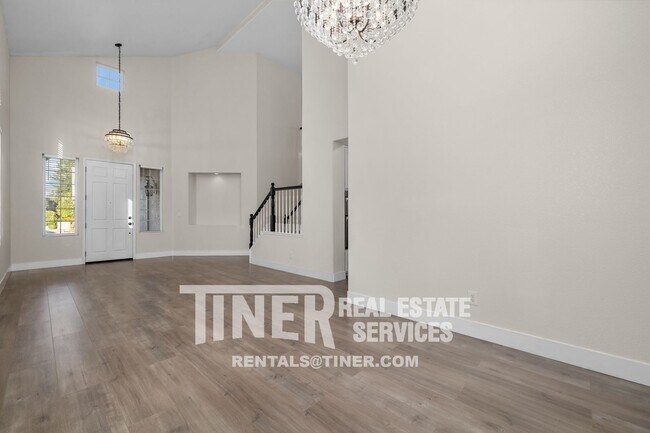 Foto del edificio - 3205 Corniche Ln