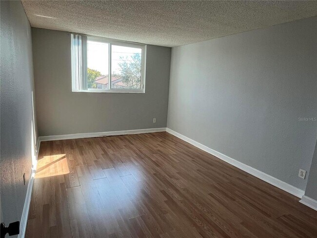 Foto del edificio - 2760 Coconut Bay Ln