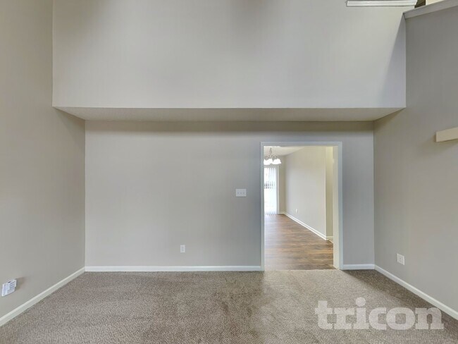 Foto del edificio - 11123 White Stag Dr