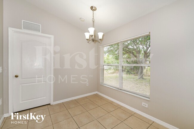 Foto del edificio - 2112 NE 14th Ave