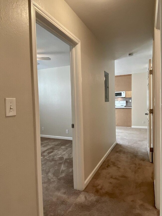 Foto del edificio - 460 S 4th St