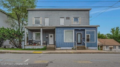 Building Photo - 1202 Main St