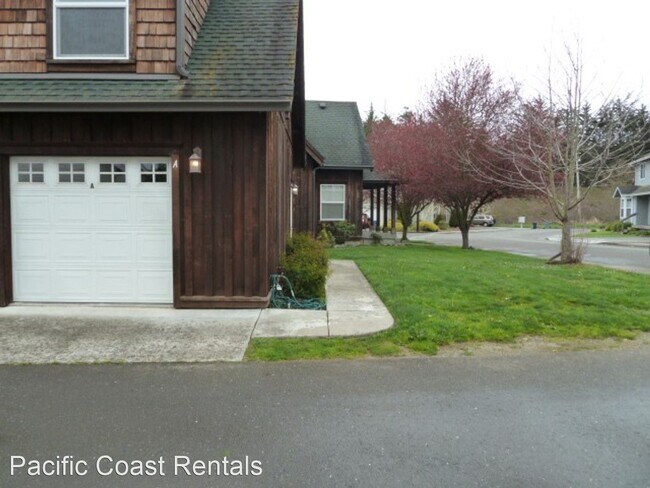 Building Photo - 2 br, 1 bath House - 2750 A Meadow Creek Way