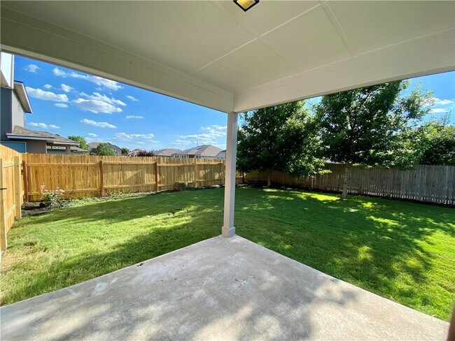 Foto del edificio - 107 Anderson St