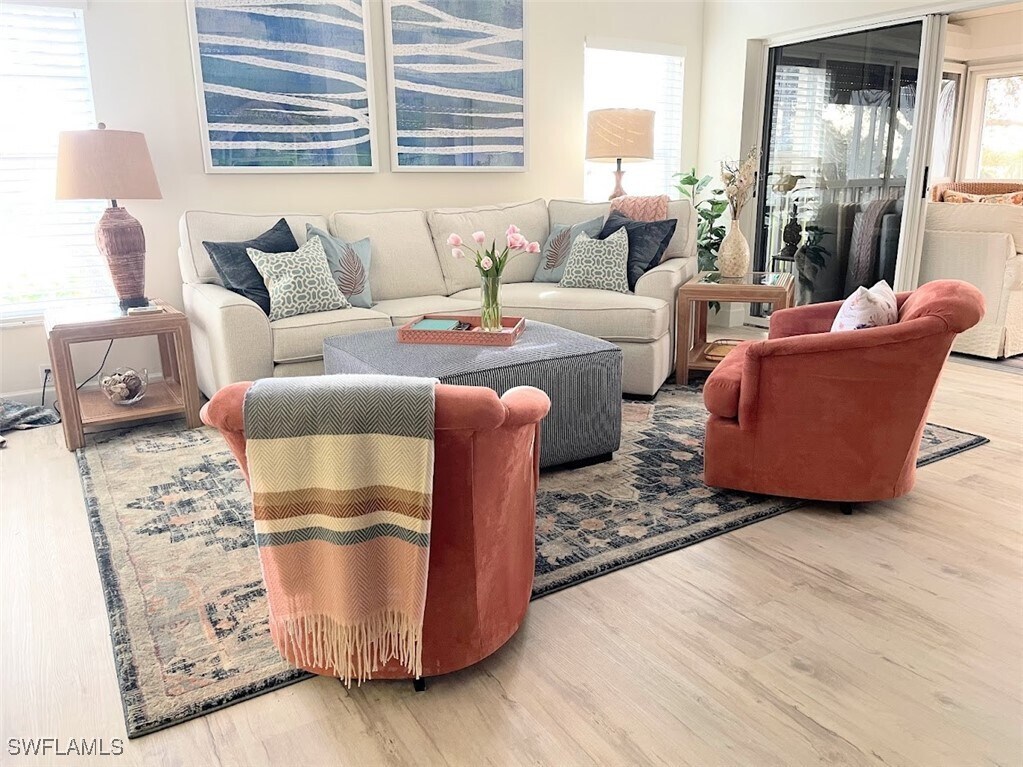 Foto principal - 13270 Sherburne Cir