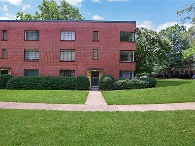 Foto principal - 1174 Briarcliff Rd NE