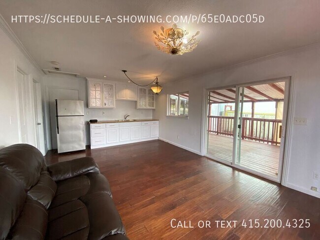 Foto del edificio - 1 Bedroom 1 Bath Available Now!!!!