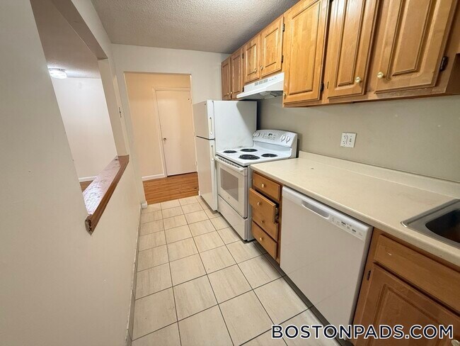 Foto del edificio - 122 Dustin St