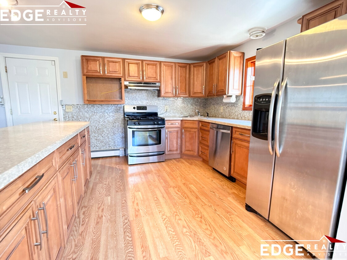 Photo - 14 Brooks St (Boston, MA)