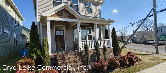 Building Photo - 4 br, 2.5 bath House - 1958 Jefferson St.