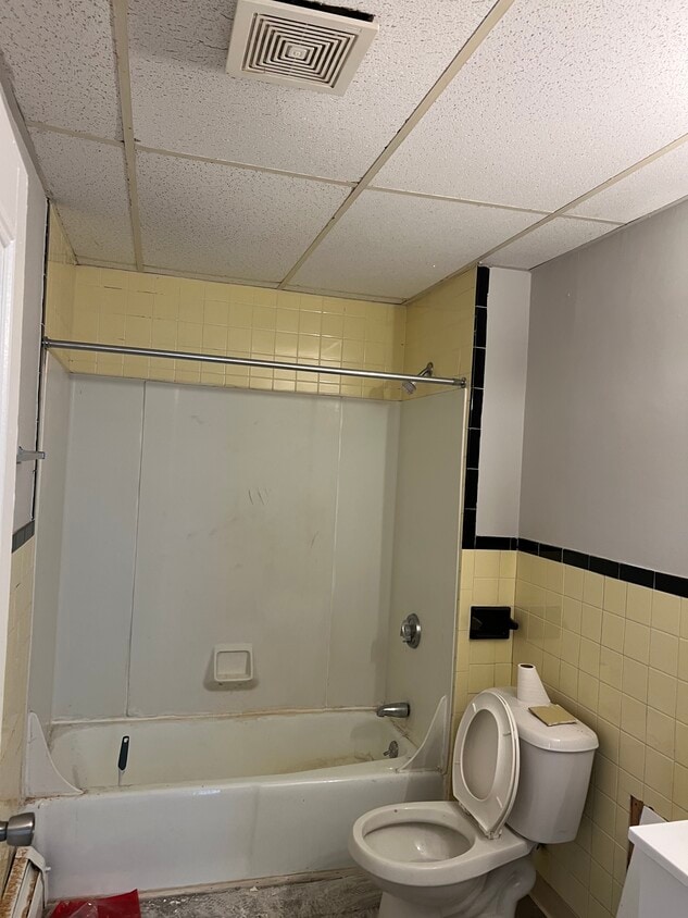 Building Photo - 299 Nahant Rd