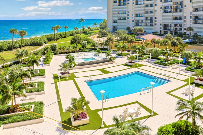 Foto del edificio - 200 Ocean Trail Way