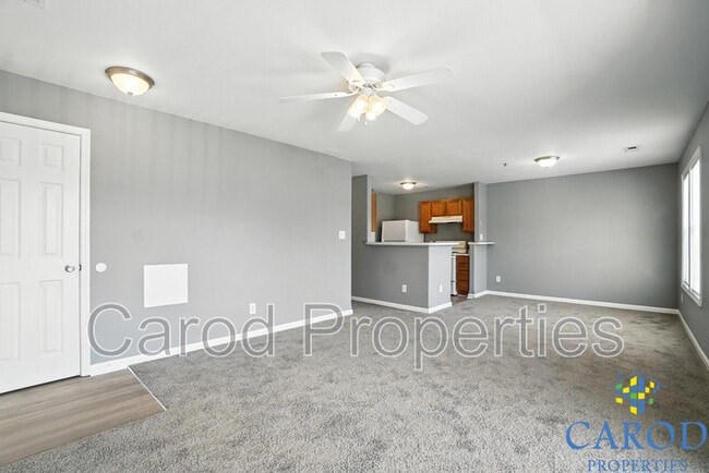 Building Photo - 3961 Mohawk Ct