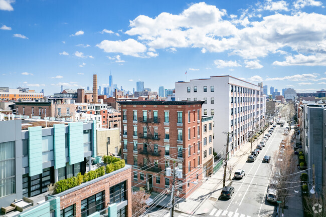 Aerial Photo - 333 Jefferson St