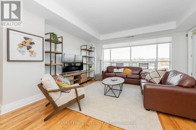 Photo du bâtiment - 1422 Wellington St