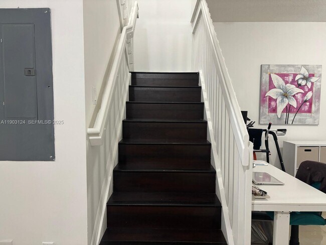 Foto del edificio - 11411 NW 60th St