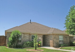 Building Photo - 5513 Rio Grande Ave