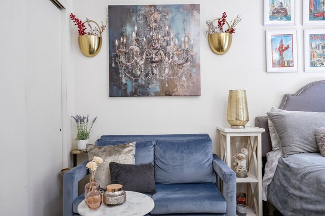 Building Photo - 91 Bedford St