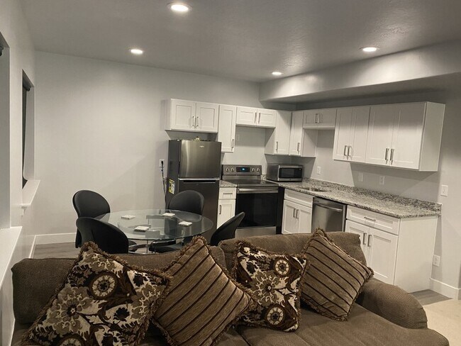 Foto del edificio - 118 N Stone Gate Dr
