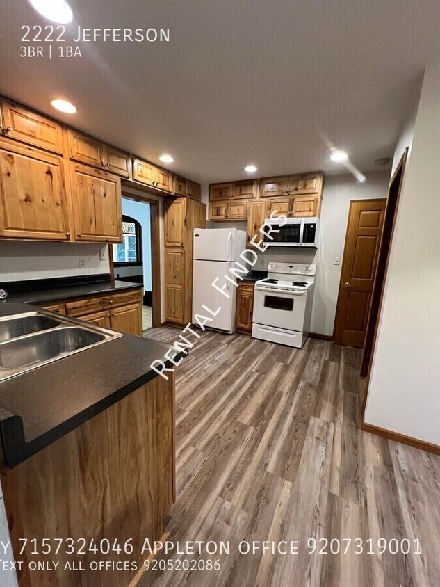Primary Photo - 2222 Jefferson-