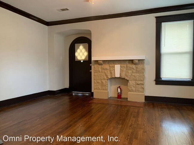 Building Photo - 3 br, 1 bath House - 870 N WILLETT STREET
