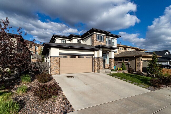 Foto del edificio - Luxury Living in The Farm with Private Bac...