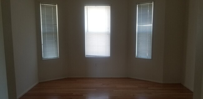 Foto del edificio - 211 White St