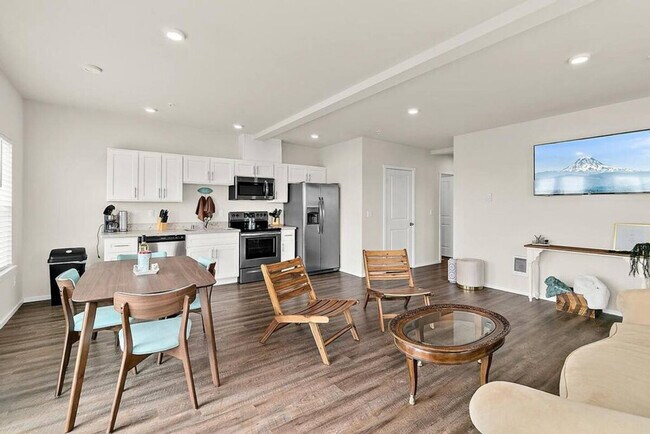 Foto del edificio - 704 E Wright Ave