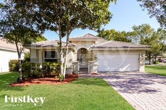 Building Photo - 2851 SW 193rd Terrace