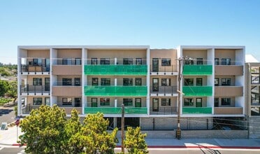 Building Photo - Backhouse Apartments