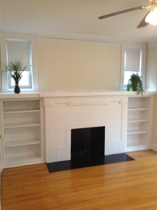 DECORATIVE FIREPLACE - 322 Washington Blvd