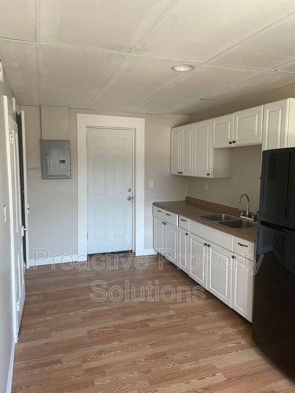 Foto del edificio - 1316-1318 Eynon St