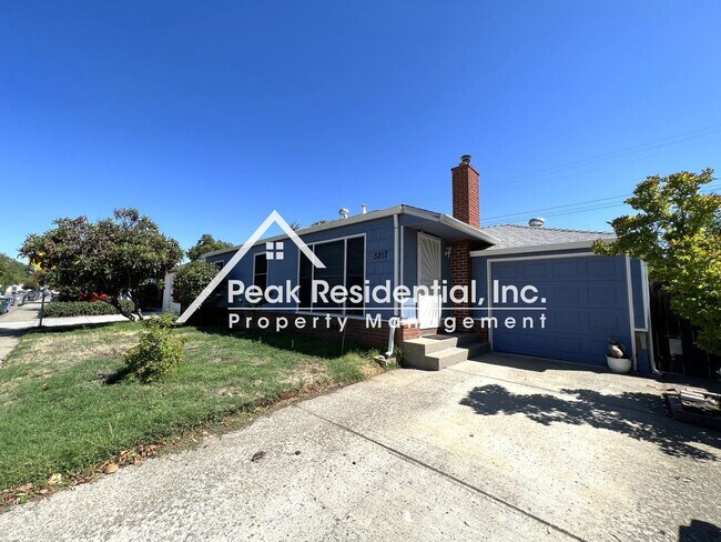 Foto del edificio - 3 br, 2 bath House - 3217 61st Street