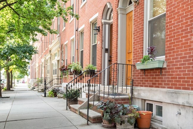 Photo - 1825 Fairmount Ave Apartment