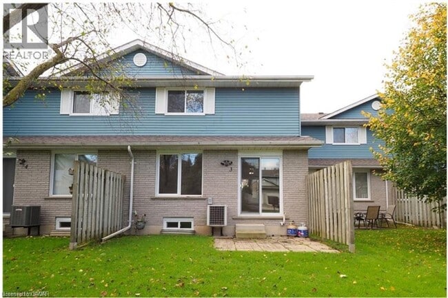 Building Photo - 455 Kingscourt Dr