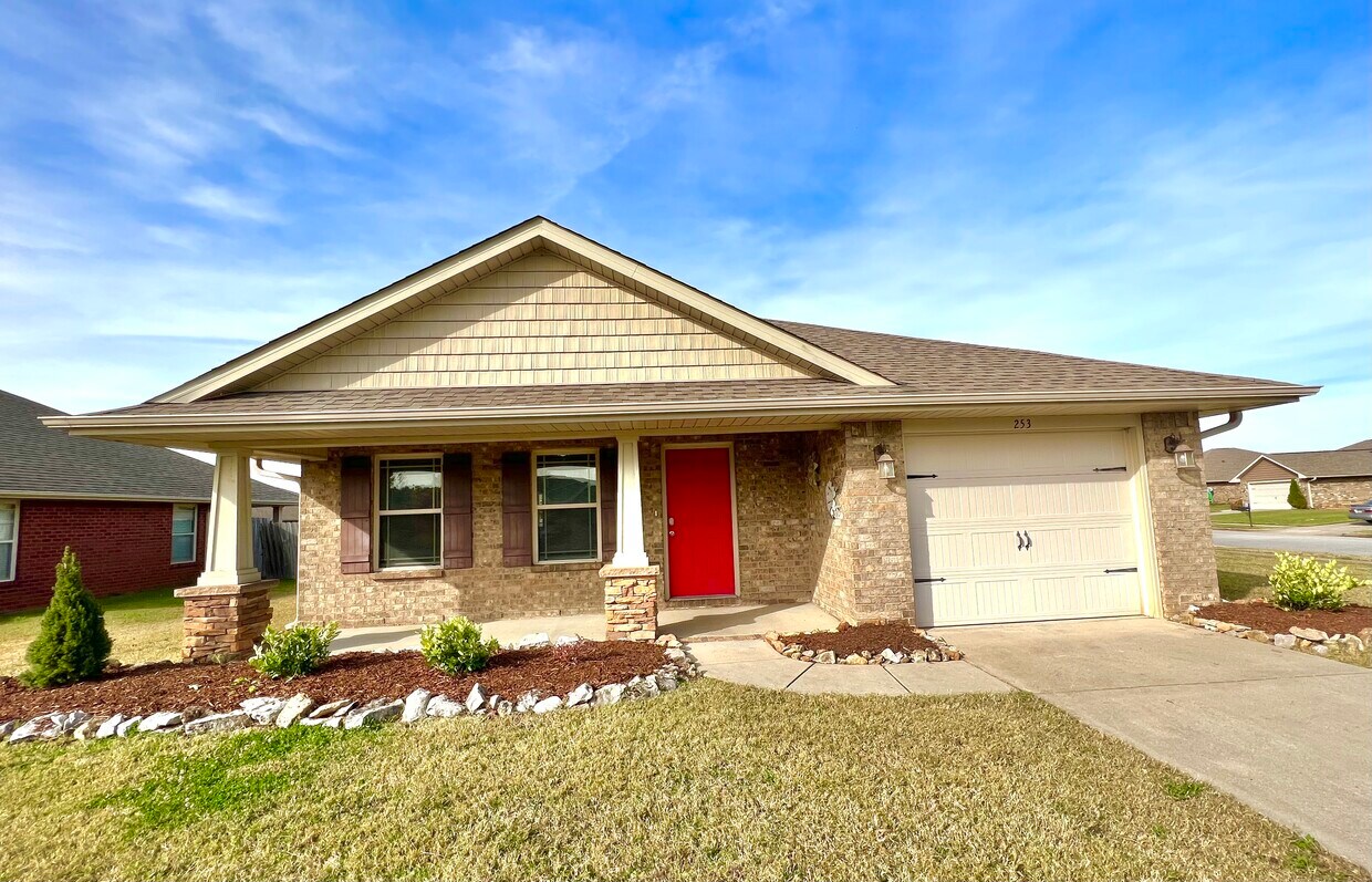253 Village Springs Dr, Madison, AL 35756 House for Rent in Madison