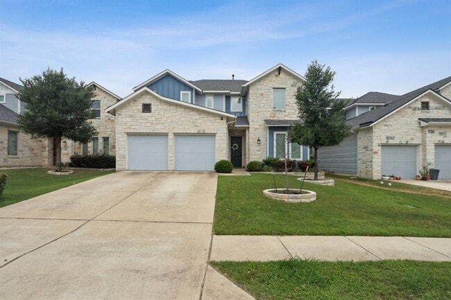 Building Photo - 12903 Armaga Springs Rd
