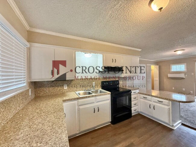 Foto del edificio - Tour Today! Studio Apartment in East Tyler! 1/2 Off First Full Months Rent!