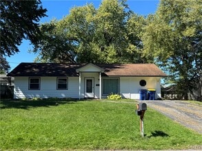 Building Photo - 304 Birchwood Blvd
