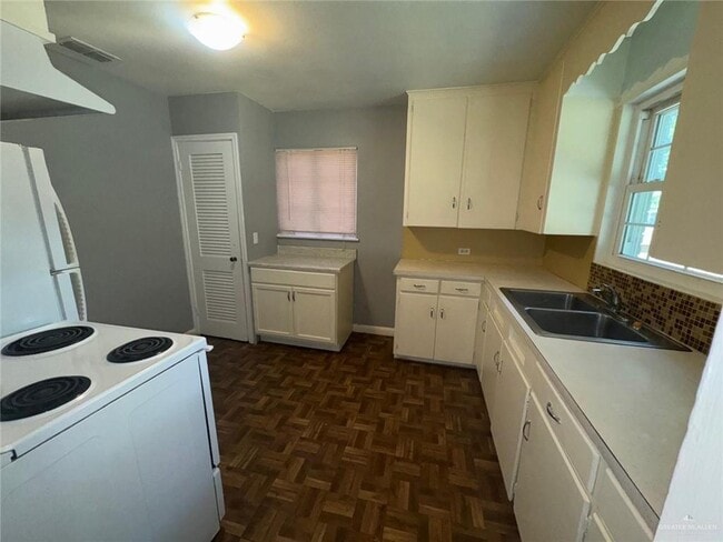 Foto del edificio - 712 N 9th St