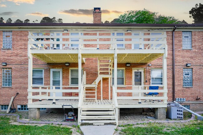 Foto del edificio - 7816 W Lisbon Ave