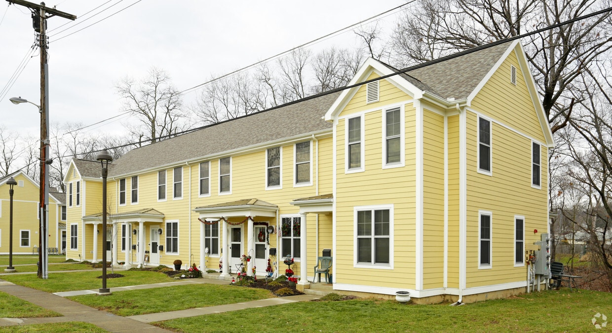 Primary Photo - Pulaski Homes