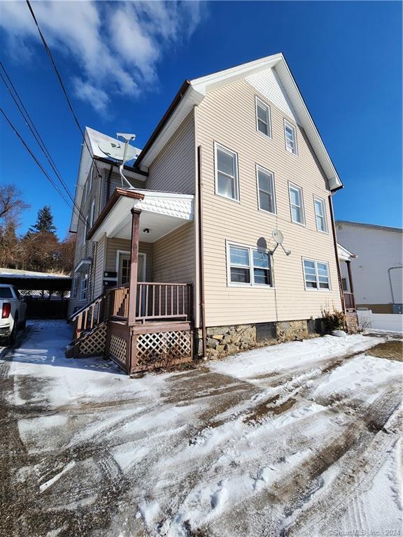 25 Moulthrop St Unit 2nd Fl., Ansonia, CT 06401 Room for Rent in
